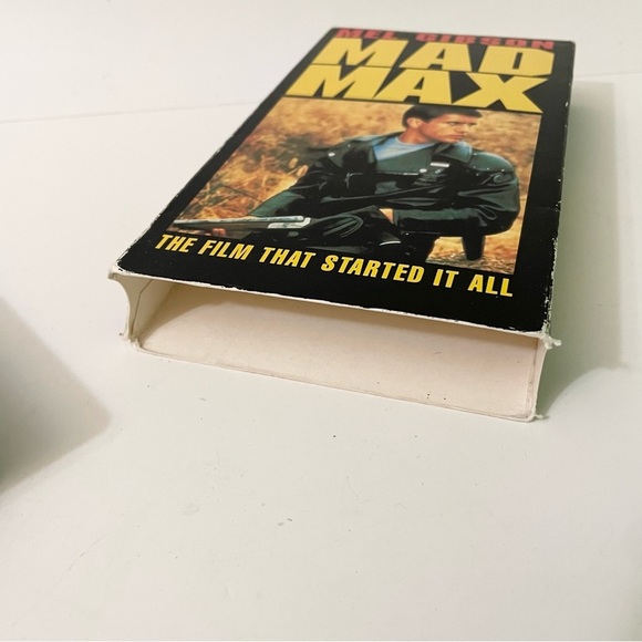 Mad Max VHS Mel Gibson Movie - Picture 8 of 14